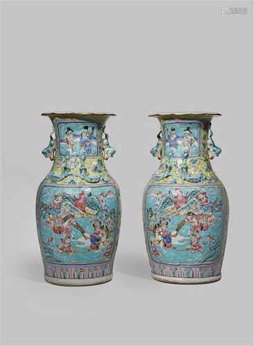 A PAIR OF CHINESE CANTON FAMILLE ROSE VASES 19TH CENTURY