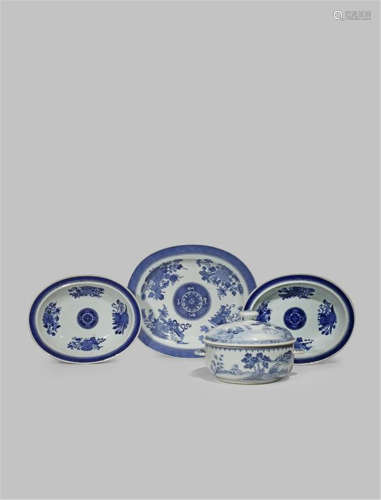 A CHINESE TUREEN AND COVER AND THREE FITZHUGH PATTERN DISHES 18TH CENTURY