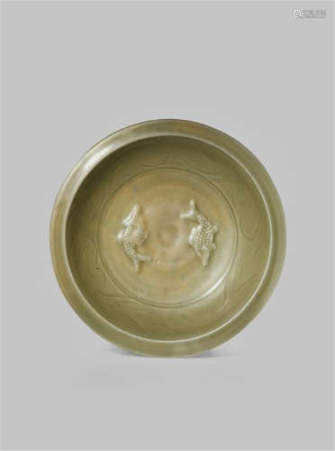 A CHINESE LONGQUAN CELADON 'MARRIAGE' BOWL EARLY MING DYNASTY