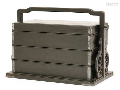 A three-tier carry box