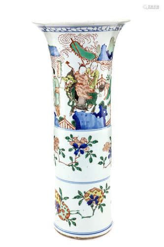 清18世纪   五彩童子觚                                                                                                                                             A CHINESE FAMILLE VERTE VASE, GU.