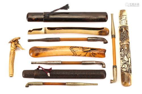 烟管筒 江戸时代                                                                                                                                                A GROUP OF JAPANESE PIPE CASES.