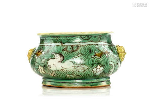 17世纪   五彩云马簋                                                                                                                                           A CHINESE HORSE AND CLOUDS CENSER, GUI.