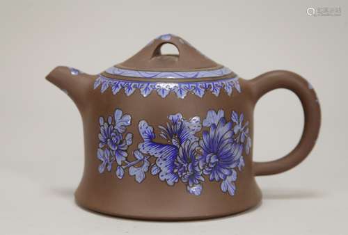 Chinese Yixing Zisha Teapot