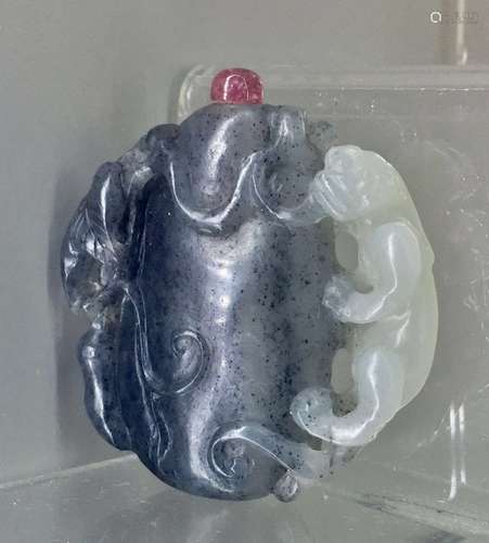 Chinese Jade Carved Snuff Bottle