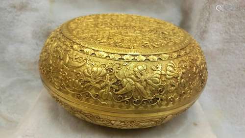 Chinese Gilt Bronze Round Box