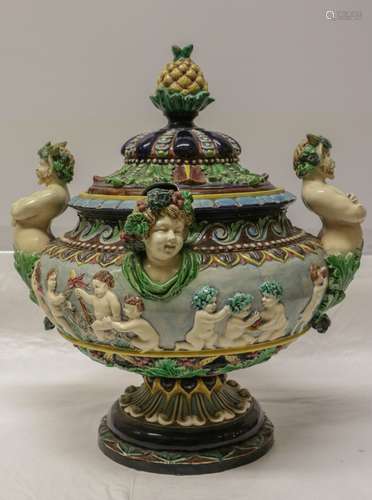 Majolica Center Piece