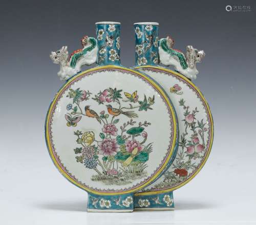 Chinese Famille Rose Twin Vase