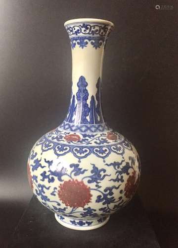 Chinese Blue/White Copper Red Porcelain Vasex