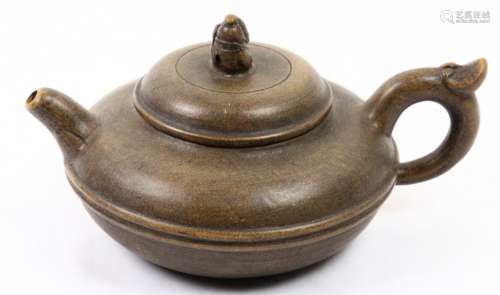 Antique Chinese High Grade Brown Yixing Clay Signed Teapot W/Immortal Head Finial