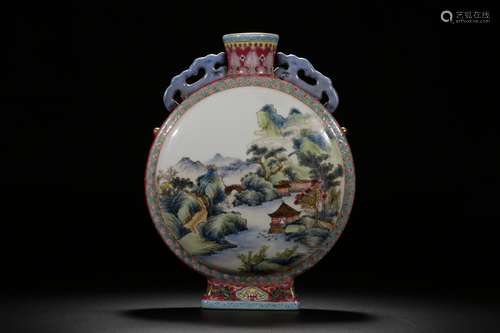 A CHINESE FAMILLE ROSE MOON FLASK VASE