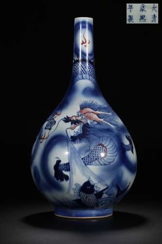 A CHINESE BLUE AND WHITE BOTTLE VASE