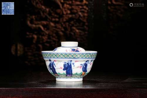 A BLUE AND WHITE/ DOUCAI PORCELAIN BOWL WITH LID