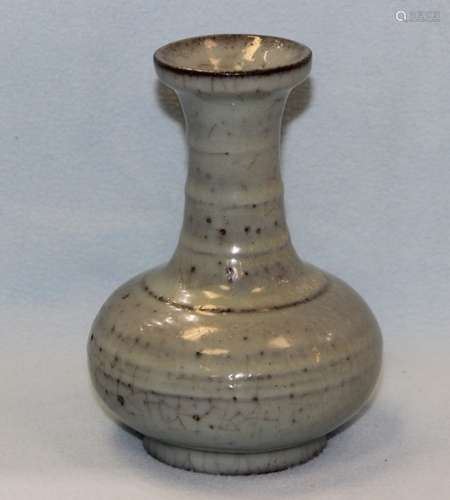 ANTIQUE CELADON GLAZE PORCELAIN VASE