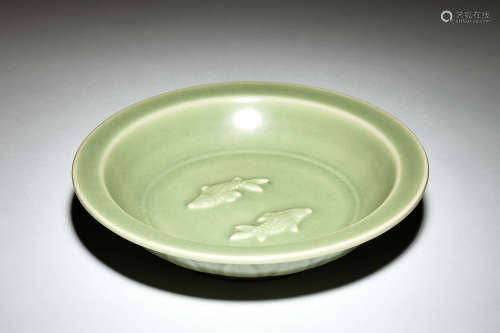 LONGQUAN WARE 'FISH' DISH