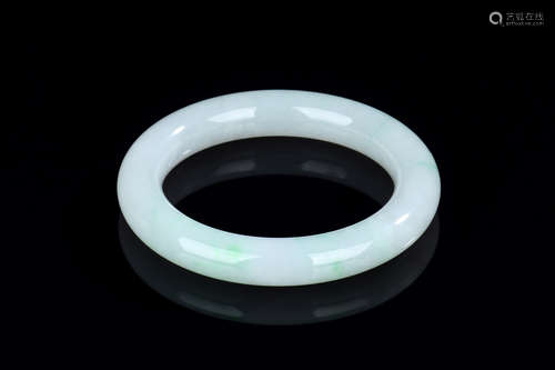 JADEITE BANGLE BRACELET WITH AIGL CERTIFICATE