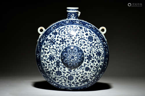 BLUE AND WHITE 'FLOWERS' HANGING MOONFLASK