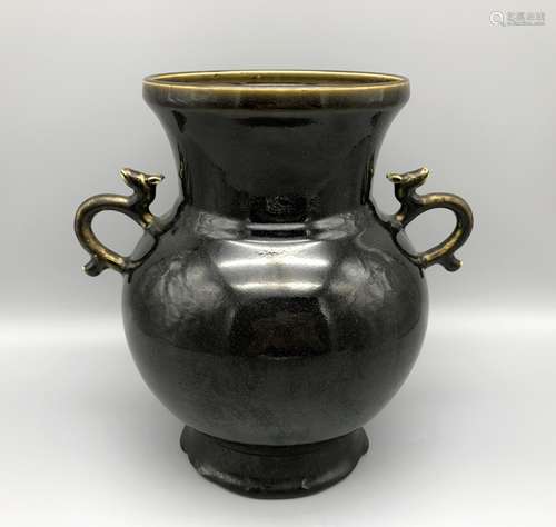 Chinese Teadust Glazed Jar with Handles