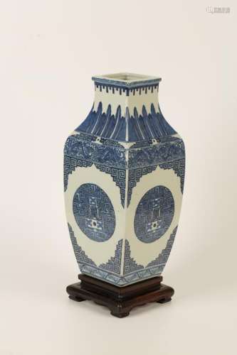 A CHINESE BLUE AND WHITE PORCELAIN VASE of baluster square section