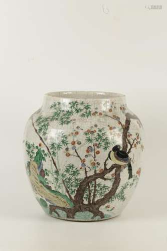 A CHINESE FAMILLE VERTE PORCELAIN LARGE JAR