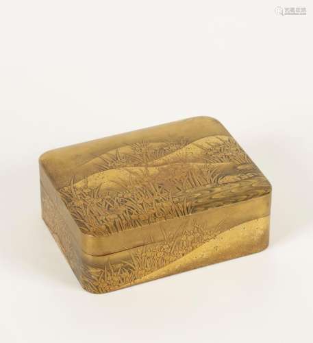 A JAPANESE GOLD LACQUER IRISES BOX AND COVER,