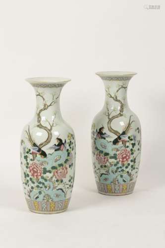 A PAIR OF CANTONESE PORCELAIN LARGE VASES