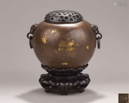 明代(1368-1644) 洒金双狮耳香炉