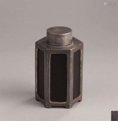 清代(1644-1911) 锡制茶叶罐