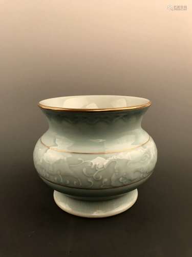 Chinese Light Blue Pot with Qianlong Mark