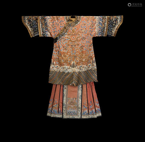 Qing period, Robe and embroidered skirt