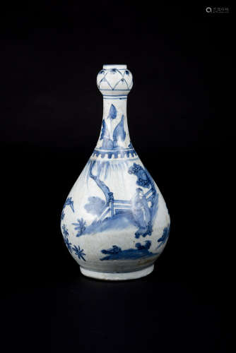 Ming, Wanli Blue and White Figural Garlic Head Vase
