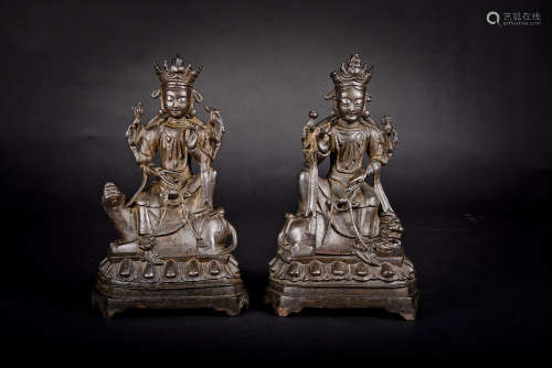 Ming, Bronze Bodhisattva Manjushri and Sanskrit Bodhisattva on Lotus Stand
