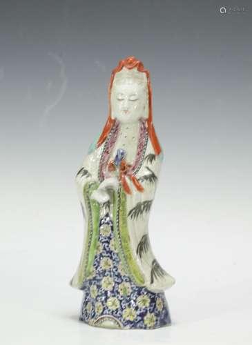 Qing Dynasty Famille Rose Porcelain GuanYin