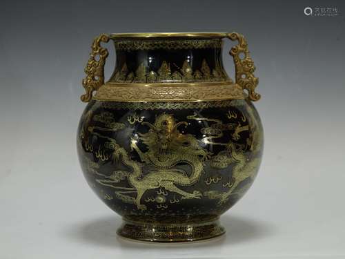 Chinese Black Glazed w/ Gilt Tracery Squat Jar