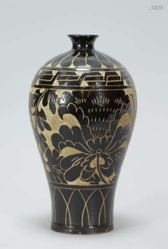 Chinese Ceramic Vase