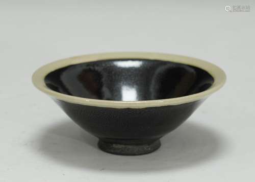 Chinese Ceramic Bowl