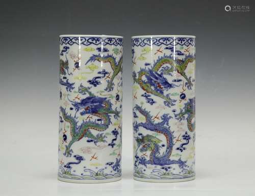 Pair of Chinese Famille Verte Porcelain Pots