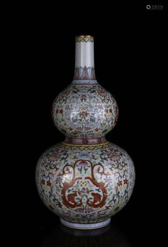 A FAMILLE ROSE GOURD VASE