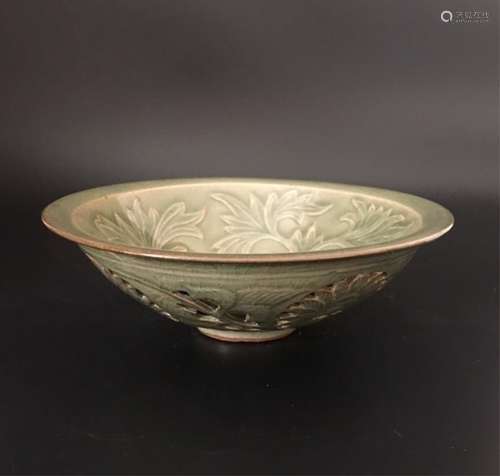 SONG STYLE, A YAOZHOU TYPE BOWL