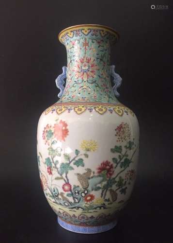 DAOGUANG MARK, A FAMILLE ROSE VASE