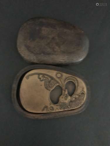 A SMALL DRAGON INKSTONE