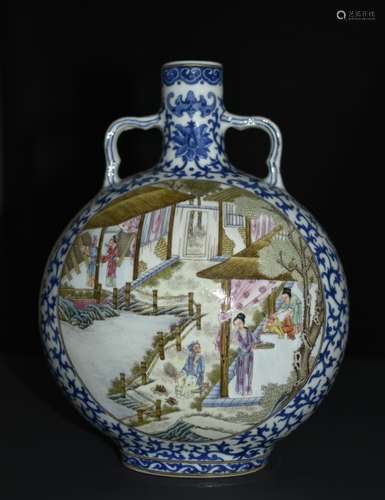 A BLUE AND WHITE MOONFLASK VASE