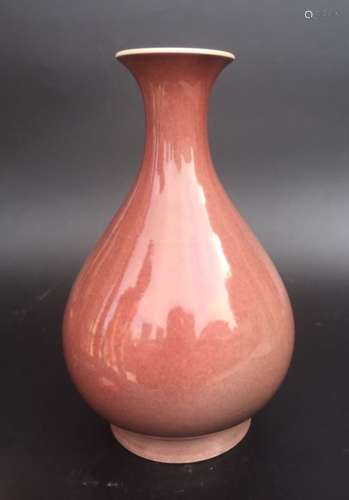 QIANLONG MARK, A RED GLAZED VASE