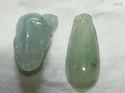 TWO CARVING JADEITE PENDANT