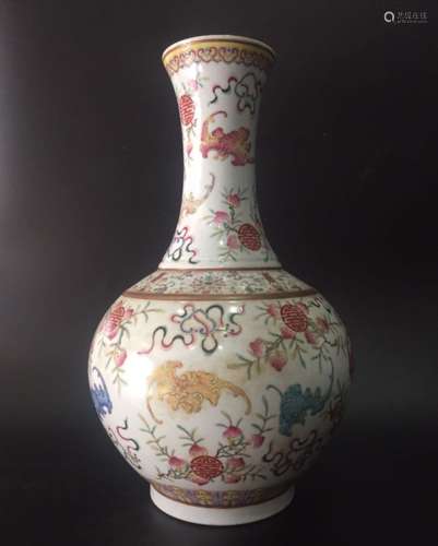 GUANGXU MARK, A FAMILLE ROSE VASE