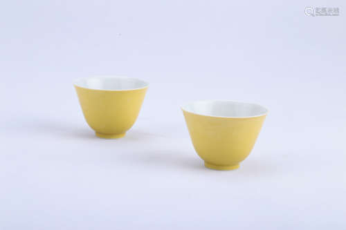 Pair Chinese yellow glazed porcelain cups, Chenghua