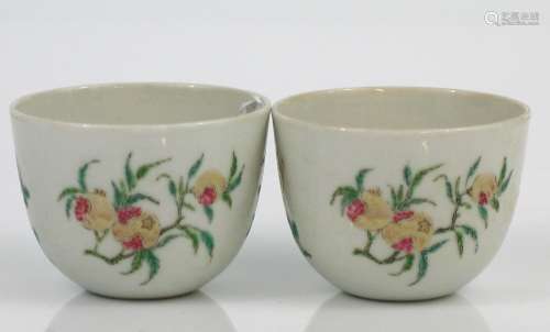 Pair Chinese famille rose porcelain cups, Qianlong