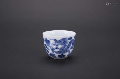 Chinese blue and white porcelain dragon and phoenix