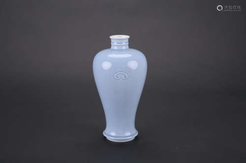 Chinese Clair de Lune porcelain Meiping vase, Kangxi