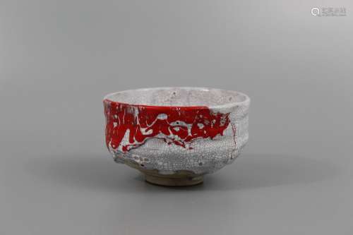 Japanese white and red glazed pottery tea cup